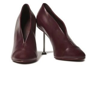 Victoria Beckham pin heel pumps NWT